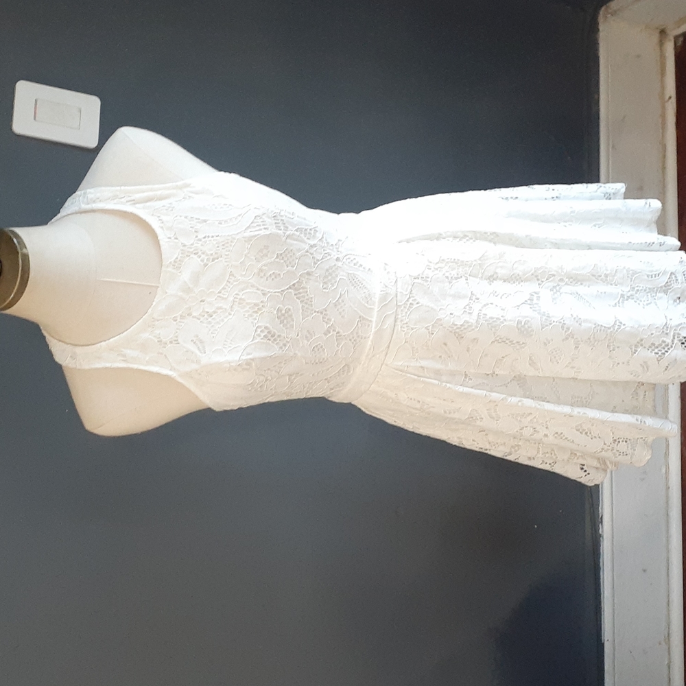 Lulus women's white lace skater dress size M